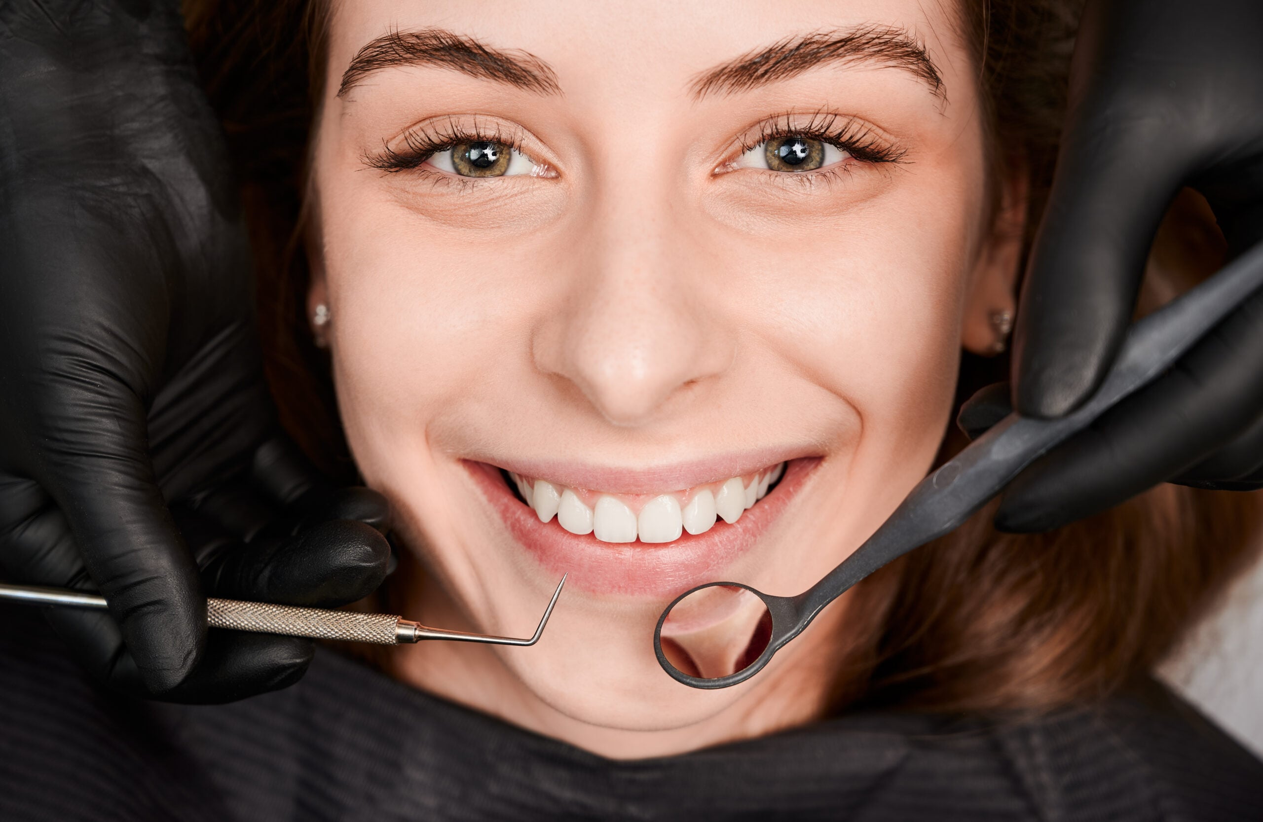 Why Dental Implants in Albania Cost 60–70% Less Than in Western Europe